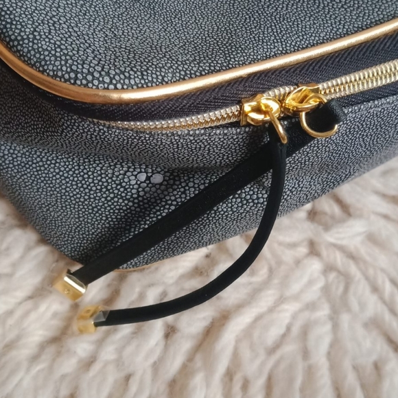 Estee Lauder cosmetic case - Picture 11 of 11